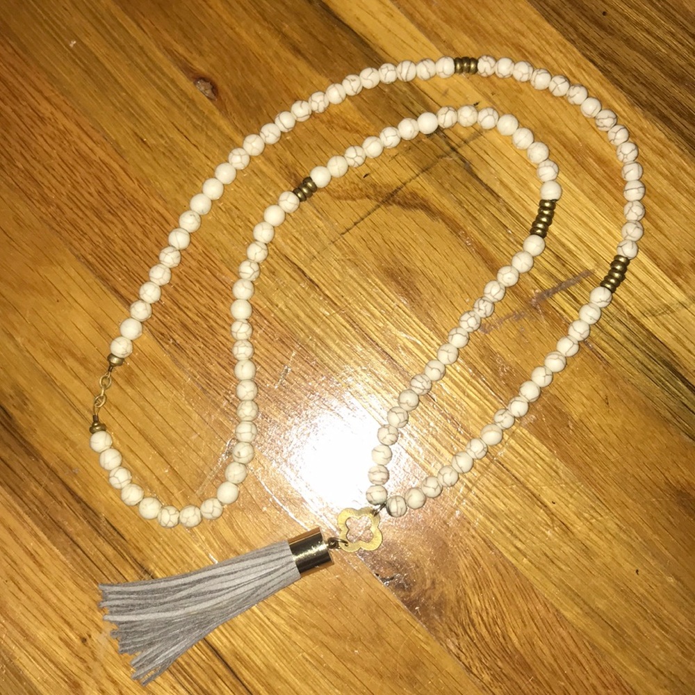 Tassel necklace